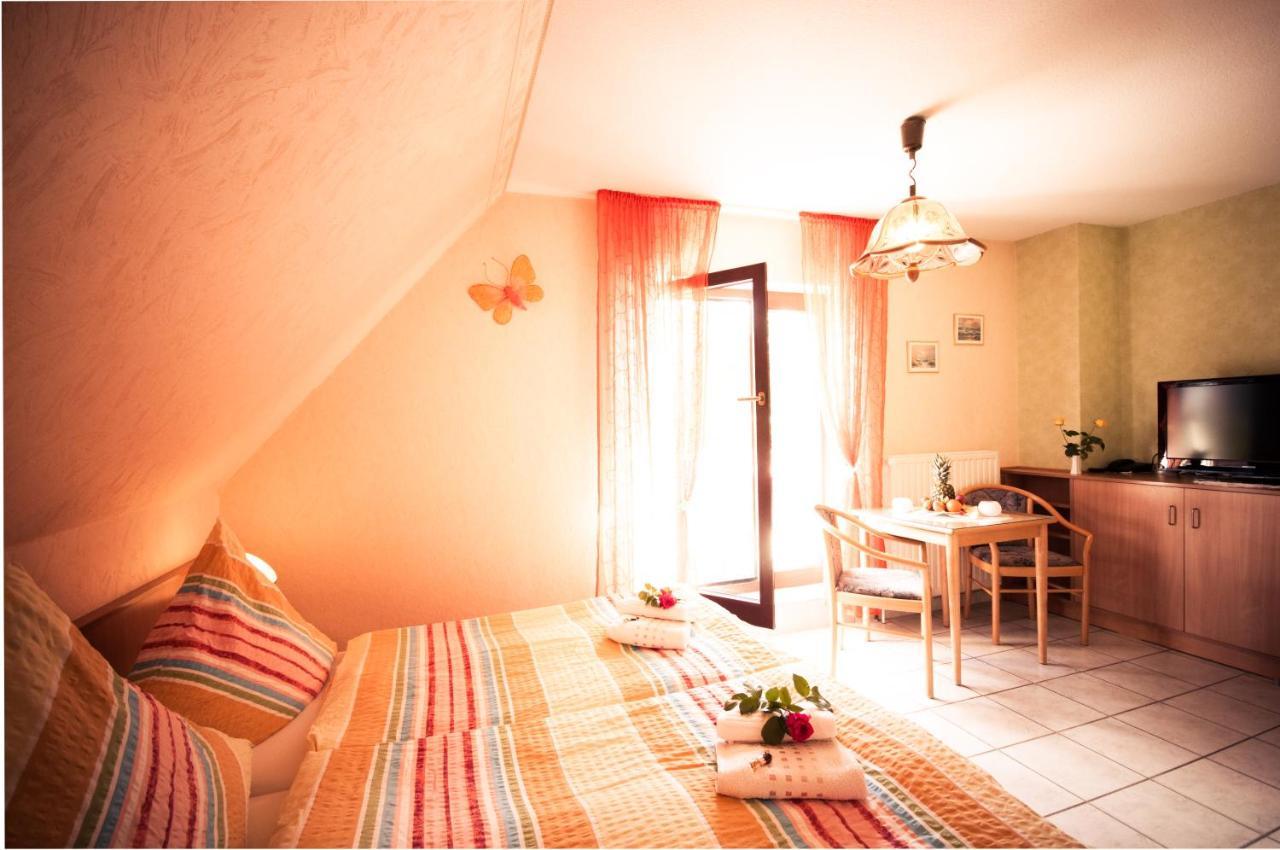 Pension Fischerhaus トラッセンハイデ エクステリア 写真