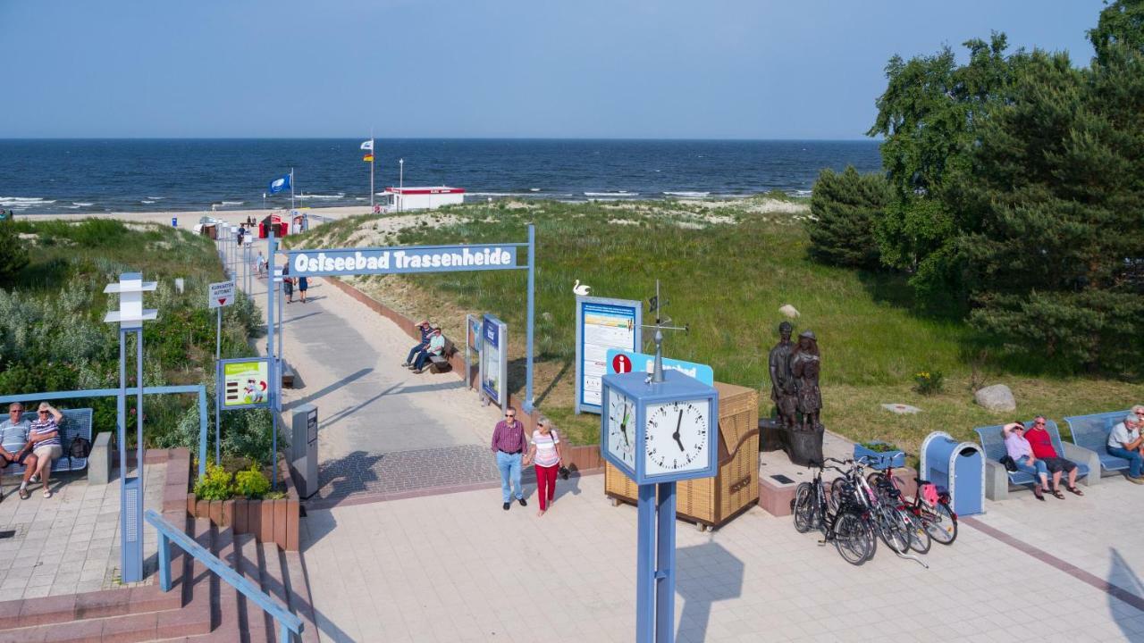 Pension Fischerhaus トラッセンハイデ エクステリア 写真
